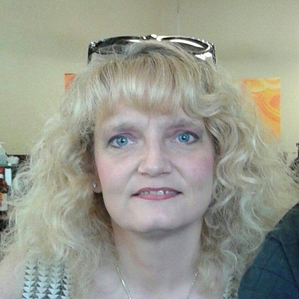 Meet your Posher, Cindy